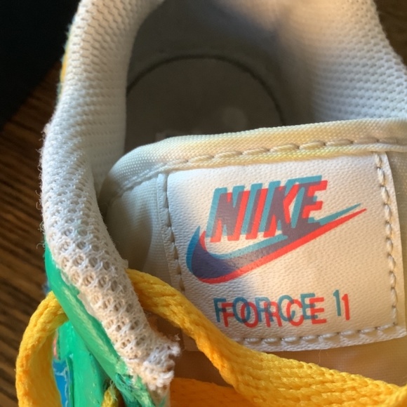 Custom tropical Air Force 1 3D swoosh - Picture 7 of 8